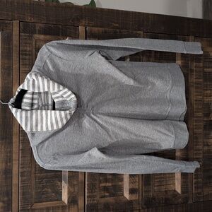 Lulu grey striped turtleneck (fits s no size tag)